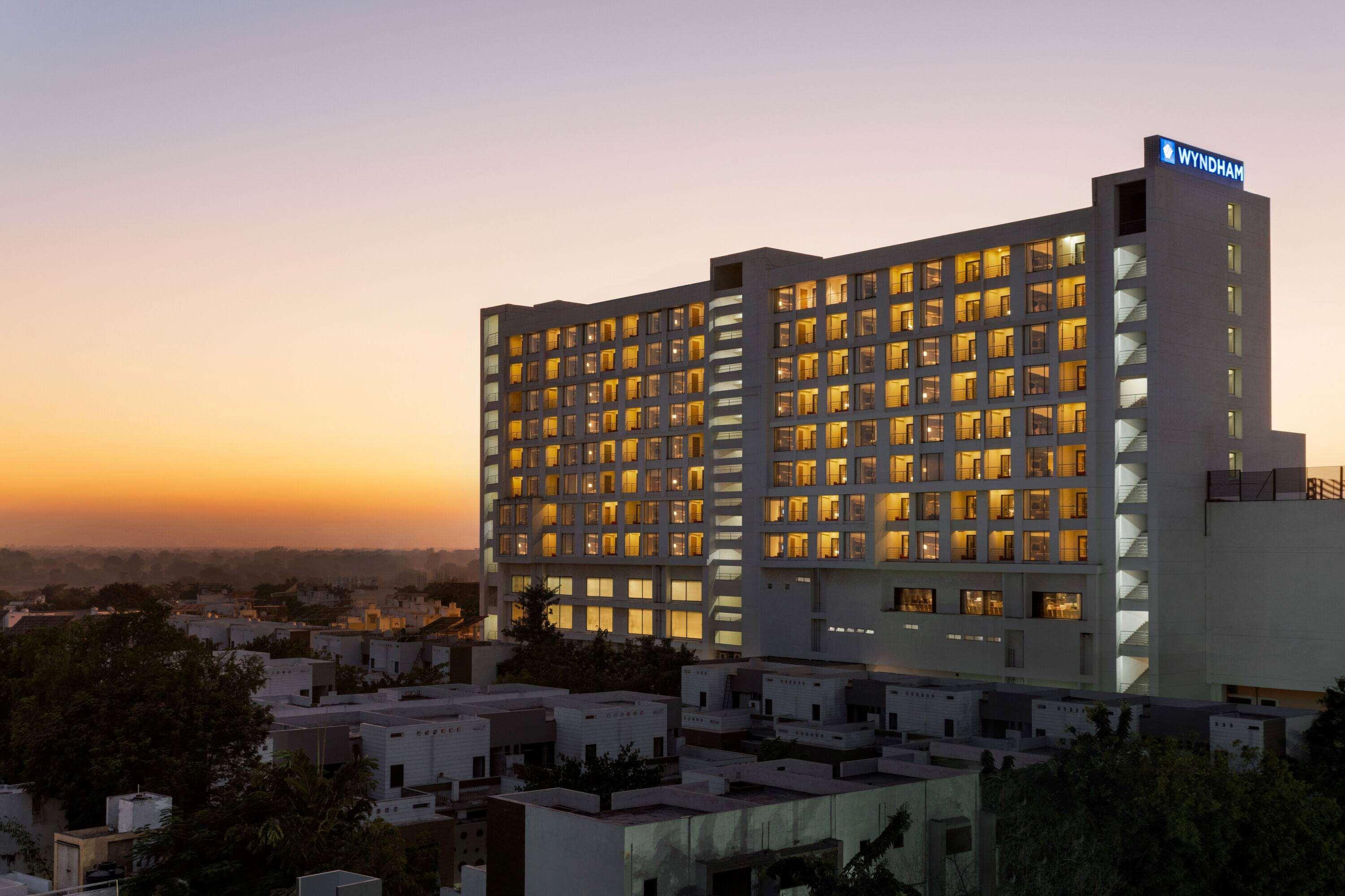Wyndham Ahmedabad Shela Ξενοδοχείο Εξωτερικό φωτογραφία