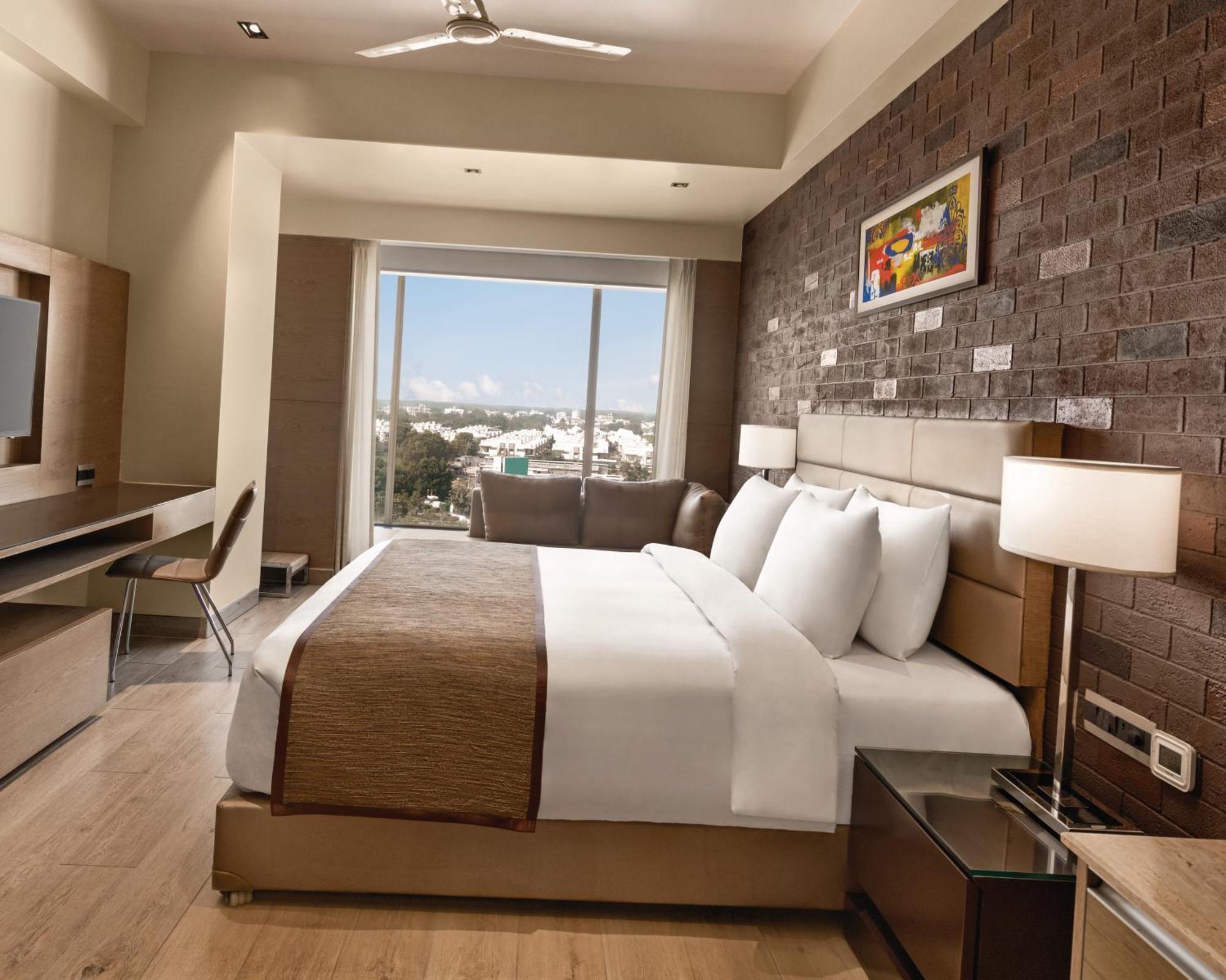 Wyndham Ahmedabad Shela Ξενοδοχείο Εξωτερικό φωτογραφία