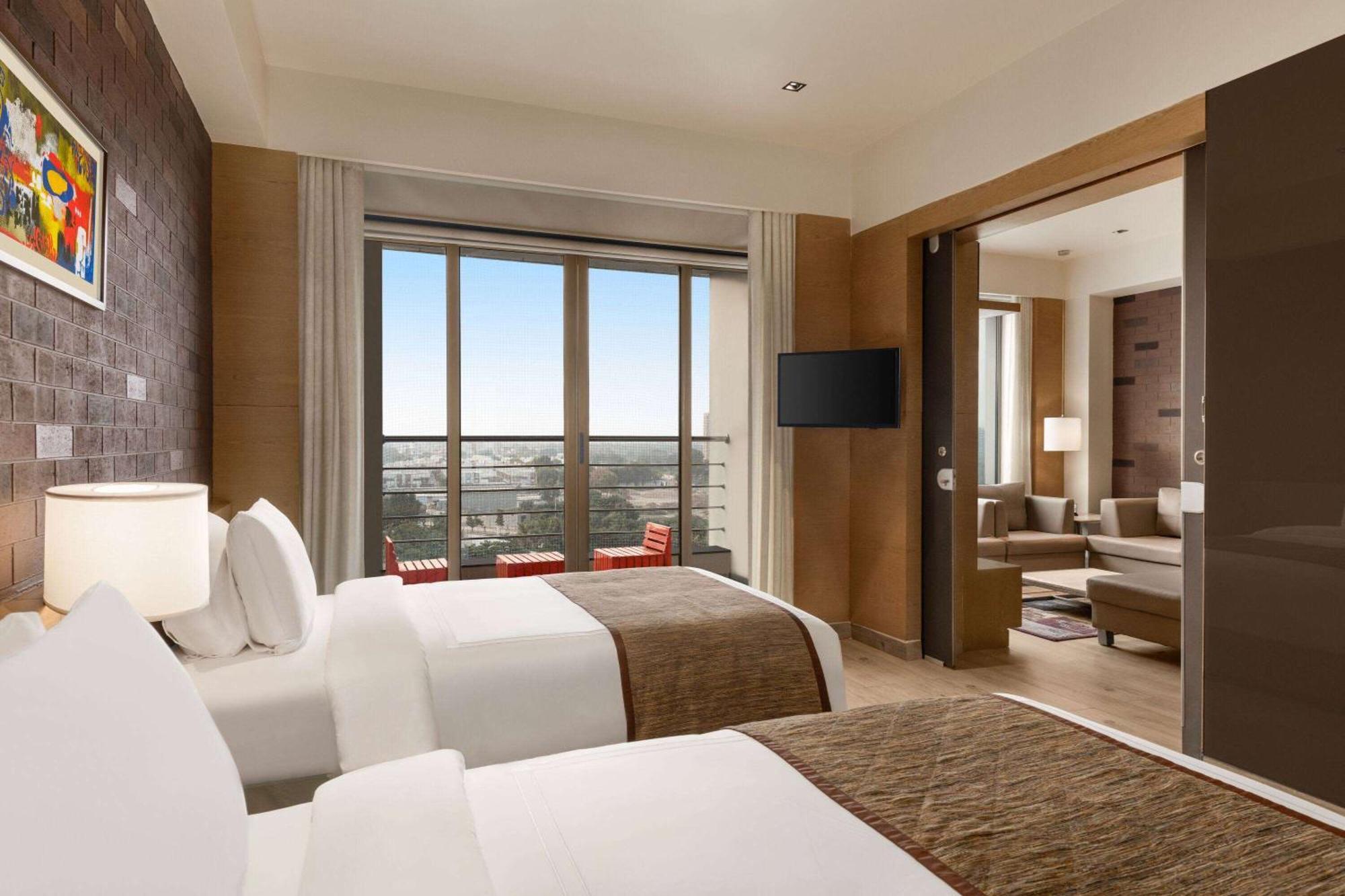 Wyndham Ahmedabad Shela Ξενοδοχείο Εξωτερικό φωτογραφία